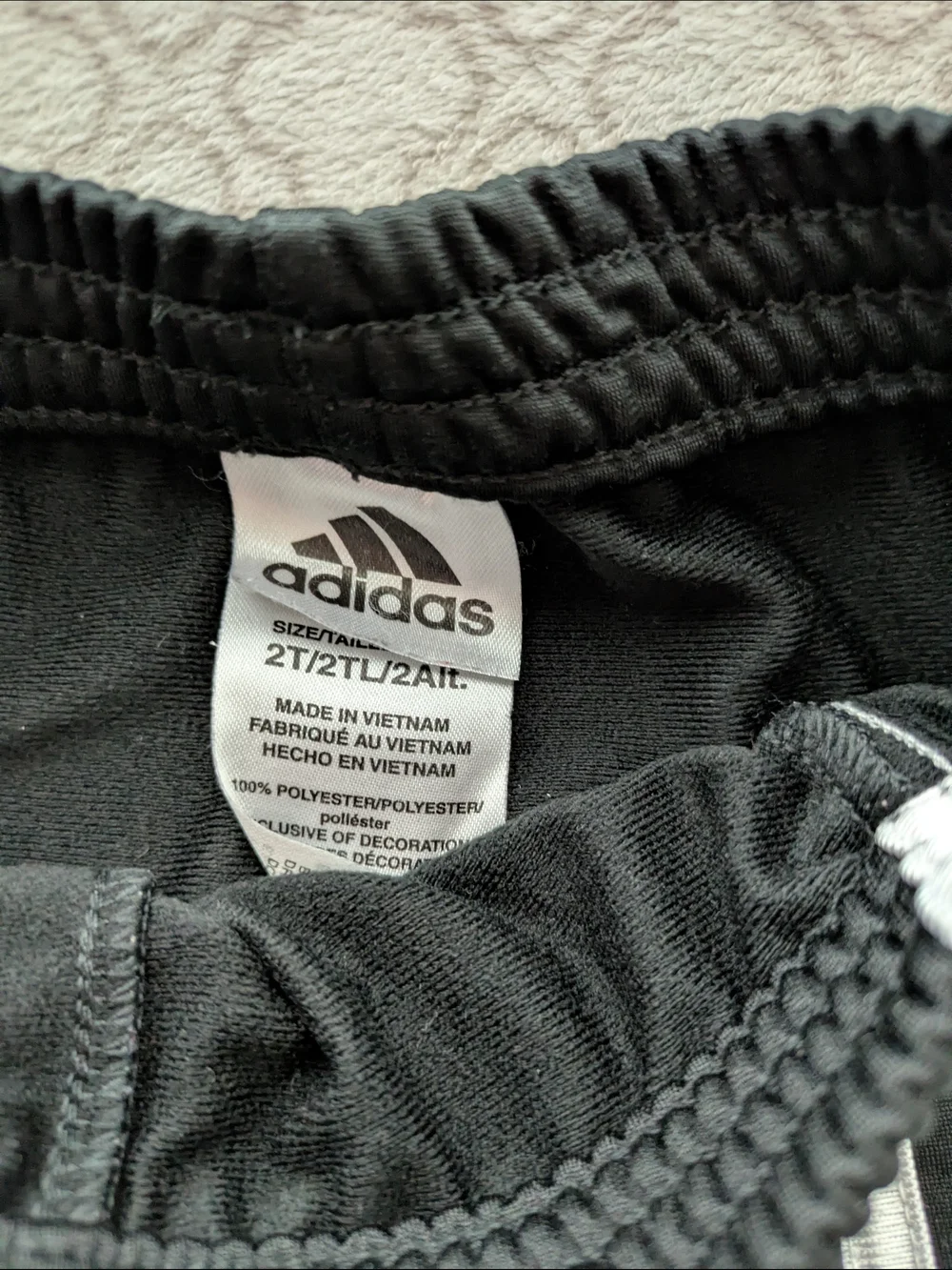 Adidas toddler/boy 2T Tracksuit